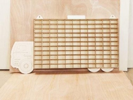 Камион за 120 колички